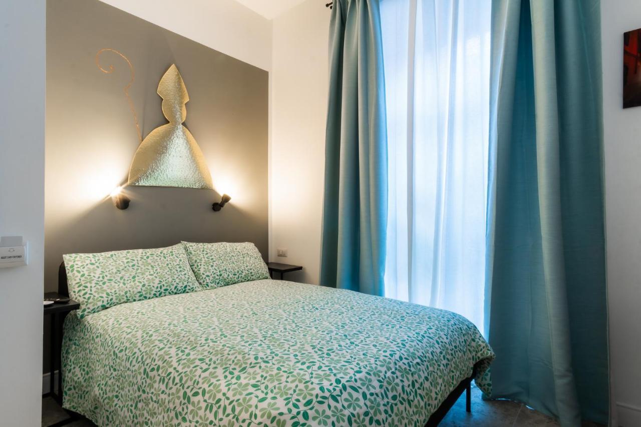 Naos Bed & Breakfast Naples Exterior photo